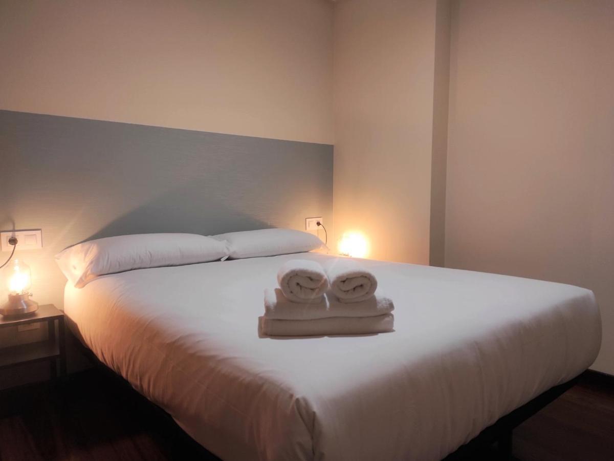 奥伦塞1A. Disfruta De Su Balcon Sobre El Casco Viejo.公寓 外观 照片